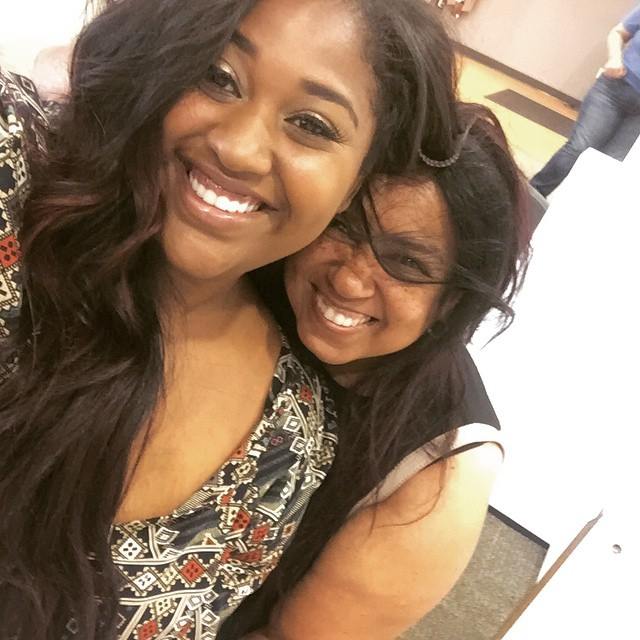 Jazmine Sullivan with her mother