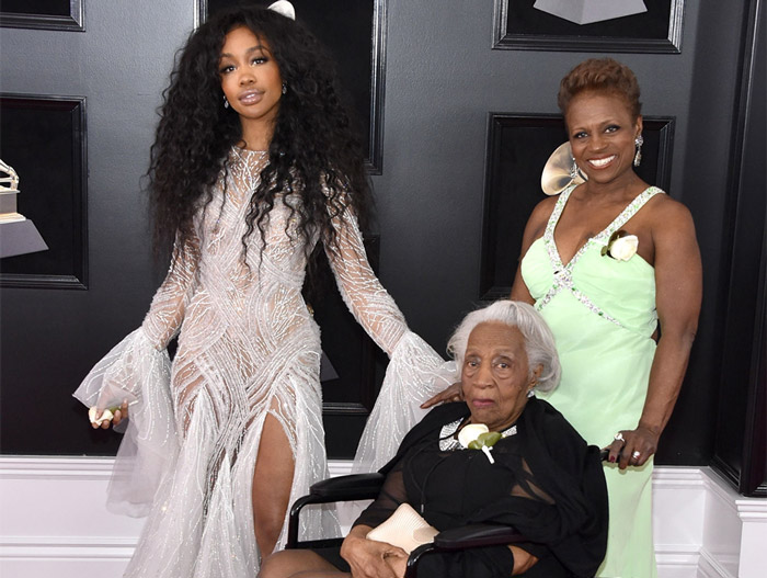 SZA with mother and grandmother Norma