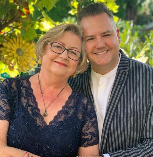 Ross Mathews mathews with his motherws and his mother Gaye